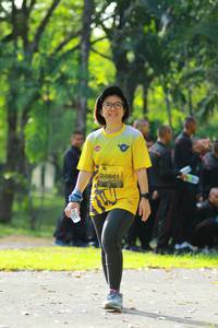BIB: 0861
                            <button type="button" onclick="openModal(5135027)" class="btn btn-primary btn-sm float-right btn-popup" data-toggle="modal" data-target=".modal-high-quality">
                        <i class="fas fa-shopping-cart"></i> Add to Cart
                    </button>
                                            <button type="button" onclick="isThisMe(5135027, true)" class="btn btn-success btn-sm float-right btn-popup btn-isme hidden" data-toggle="tooltip" data-placement="bottom" title="นี่คือรูปของคุณใช่ไหม คลิกที่นี่เพื่อเอาเข้าอัลบั้ม">
                        <i class="fas fa-plus"></i> Add to album
                    </button>
                    <button type="button" onclick="isThisMe(5135027, false)" class="btn btn-warning btn-sm float-right btn-popup btn-isnotme hidden">
                        <i class="fas fa-ban"></i> Remove from album
                    </button>